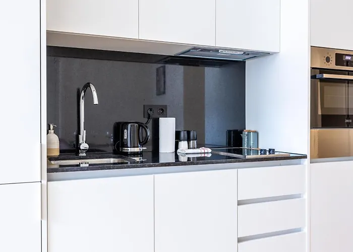 Aliados Luxurious Apartman *