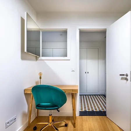 Aliados Luxurious Apartment Porto